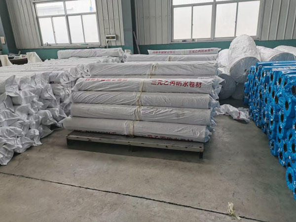 HDPE預鋪自粘膠膜防水卷材.jpg